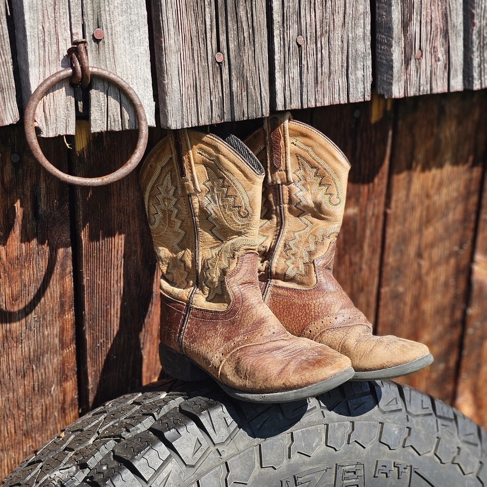 Old West Kids Cowboy Boots - Tan and Brown
